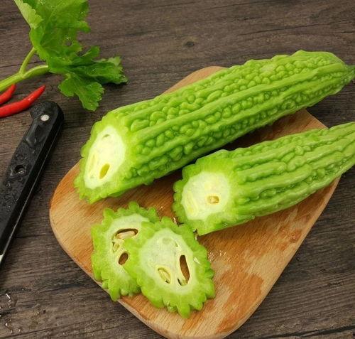 寿城吃瓜事件是真的吗,真相揭秘，是真是假？